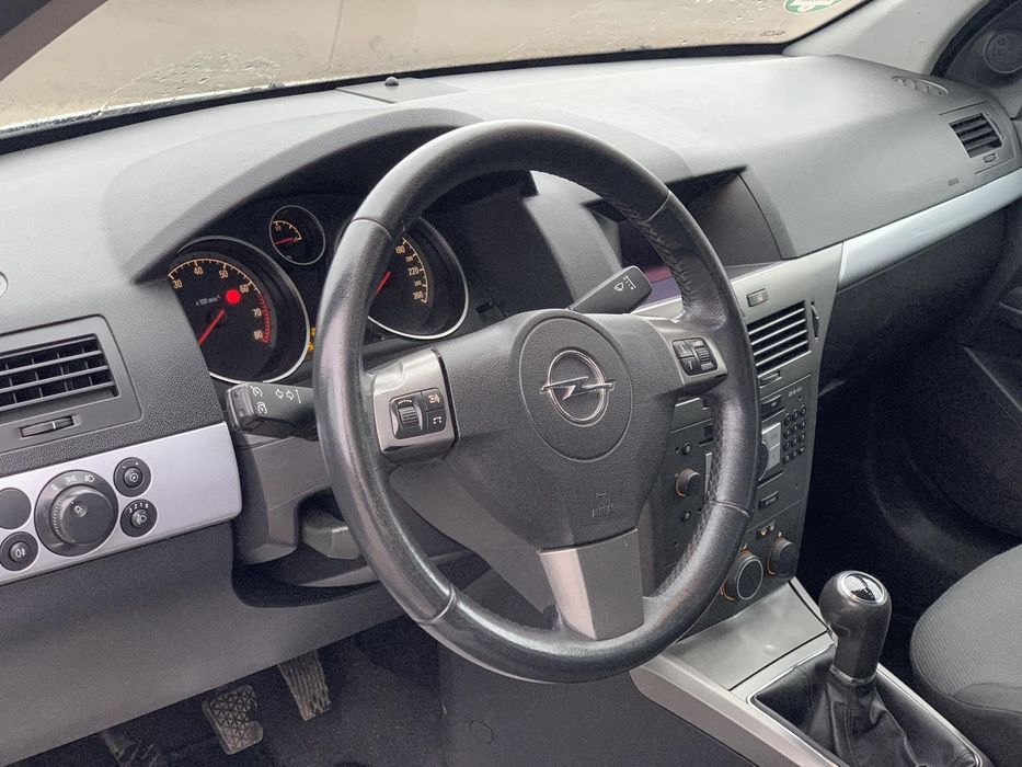 Опель астра н, Opel Astra H 1.6 2006