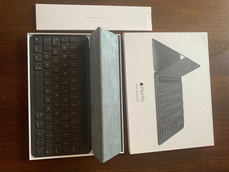 Клавиатура Apple iPad Pro 9.7-inch Smart Keyboard (US) A1772