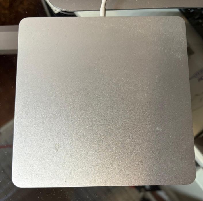 Imac 21.5'' 8GB i5 c/disco externo URGENTE