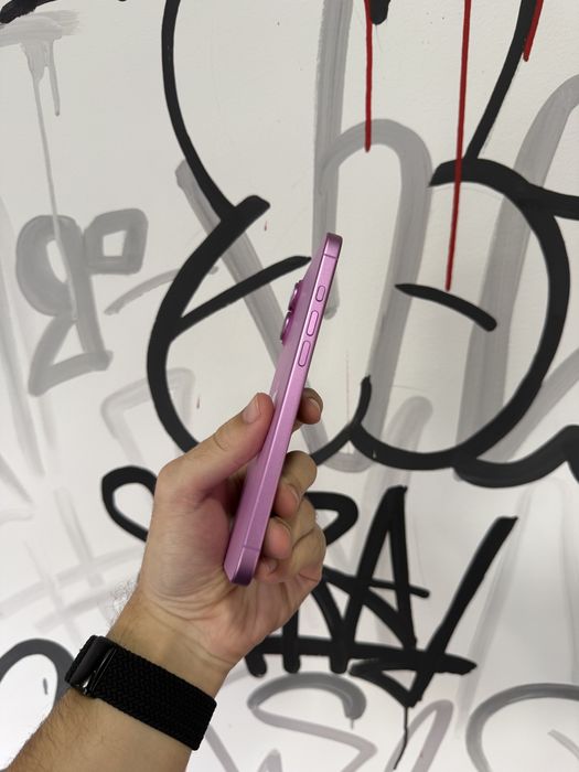Б/В Iphone 16 plus 256 eSim