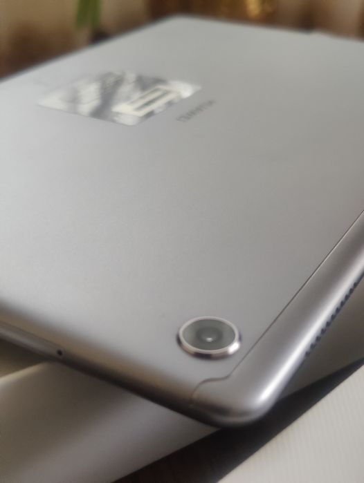 Планшет Huawei M5 4/64