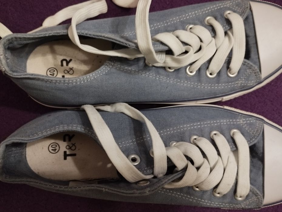 Trampki/tenisówki r.40 (nowe)