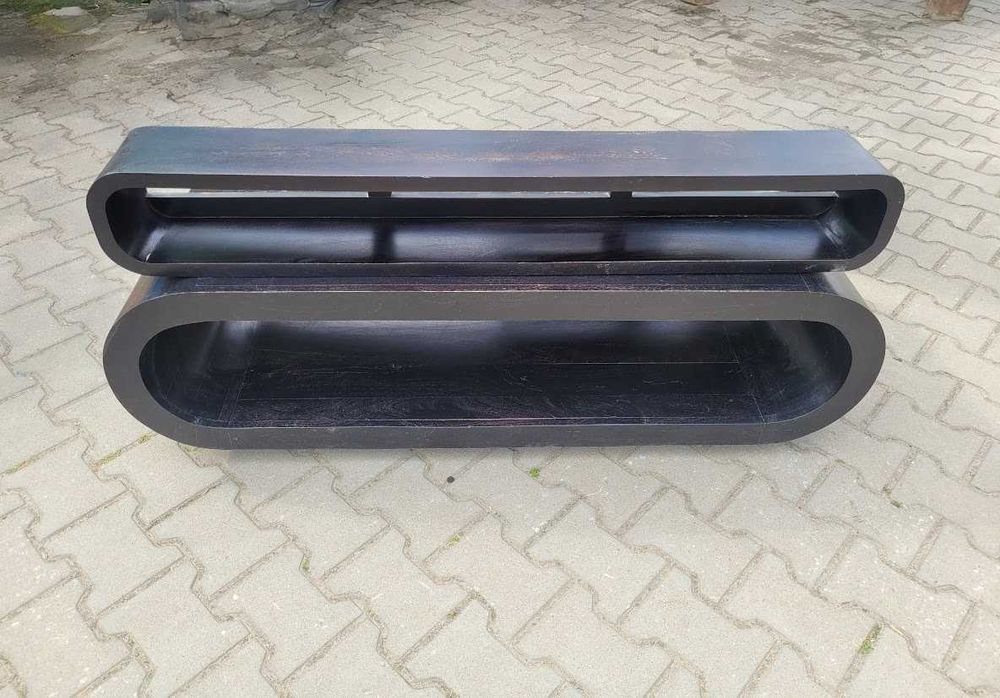 Zestaw mebli drewnianych: regał, komoda, szafka wisząca, ława