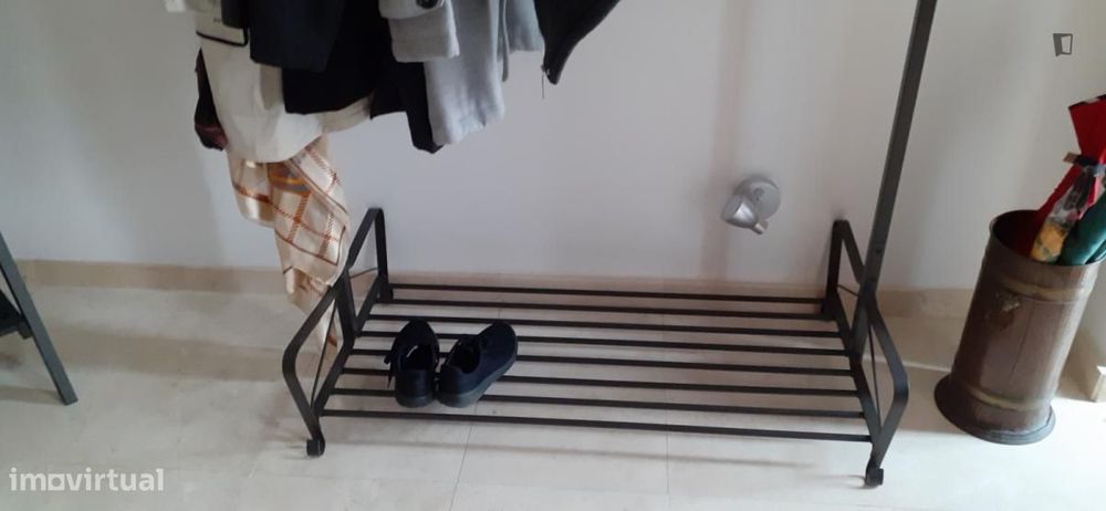 Quarto - localizado em Lisbon