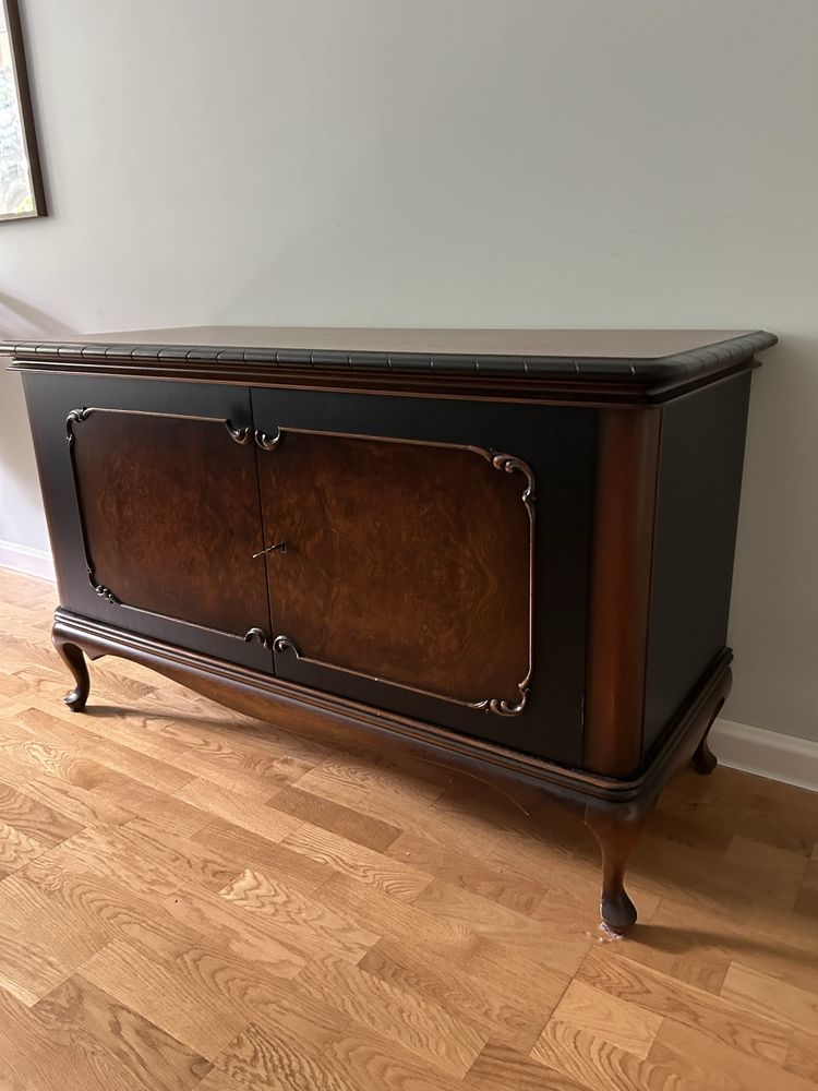 Komoda retro w dobrym stanie