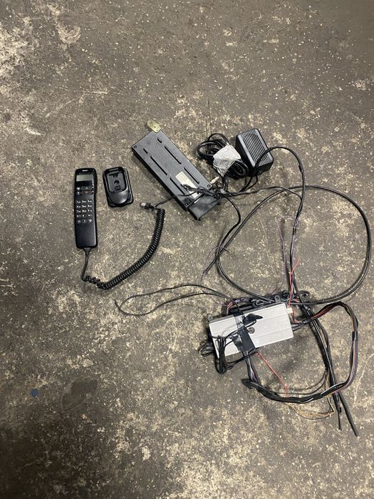 Audi A6 C4  oryginalny telefon BOSCH