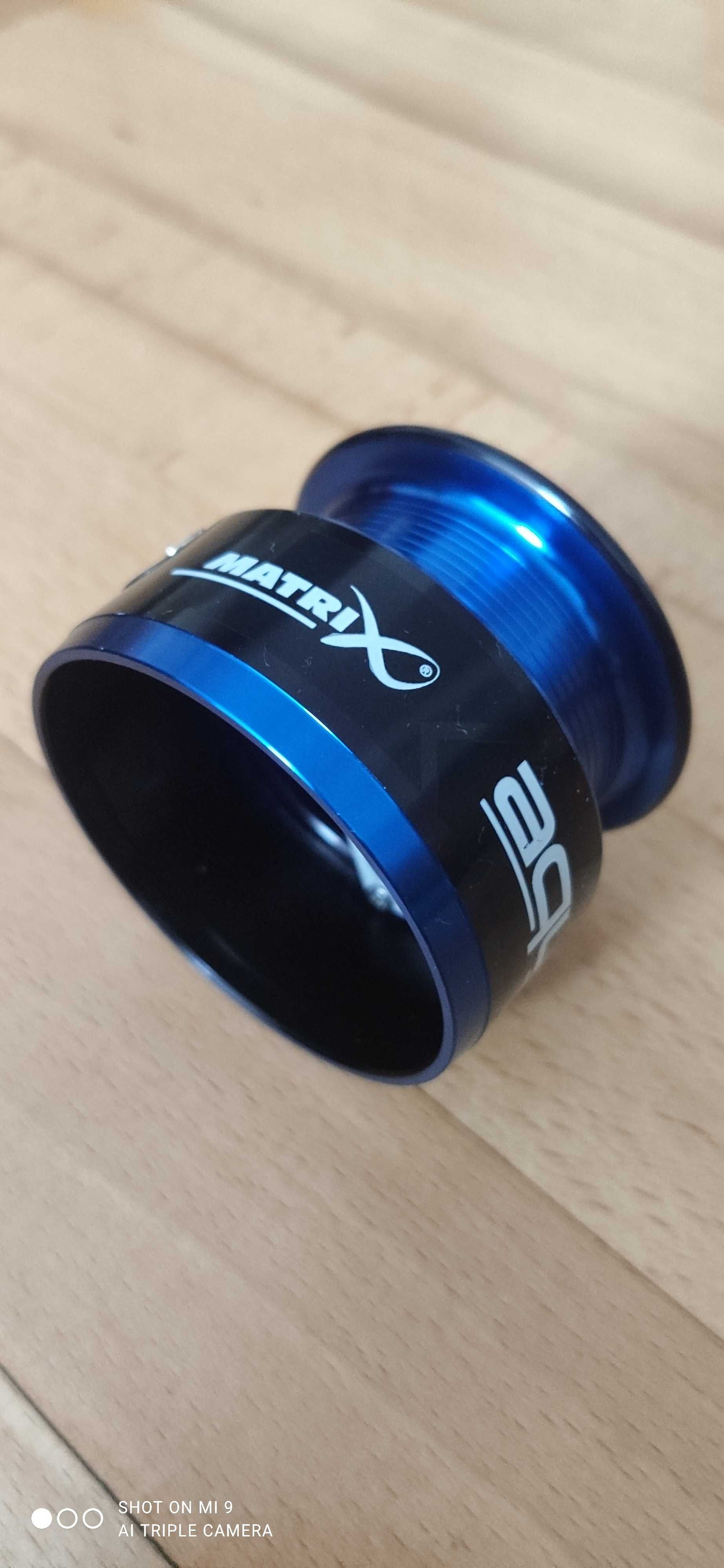 Szpula kołowrotka matrix aquos 3000