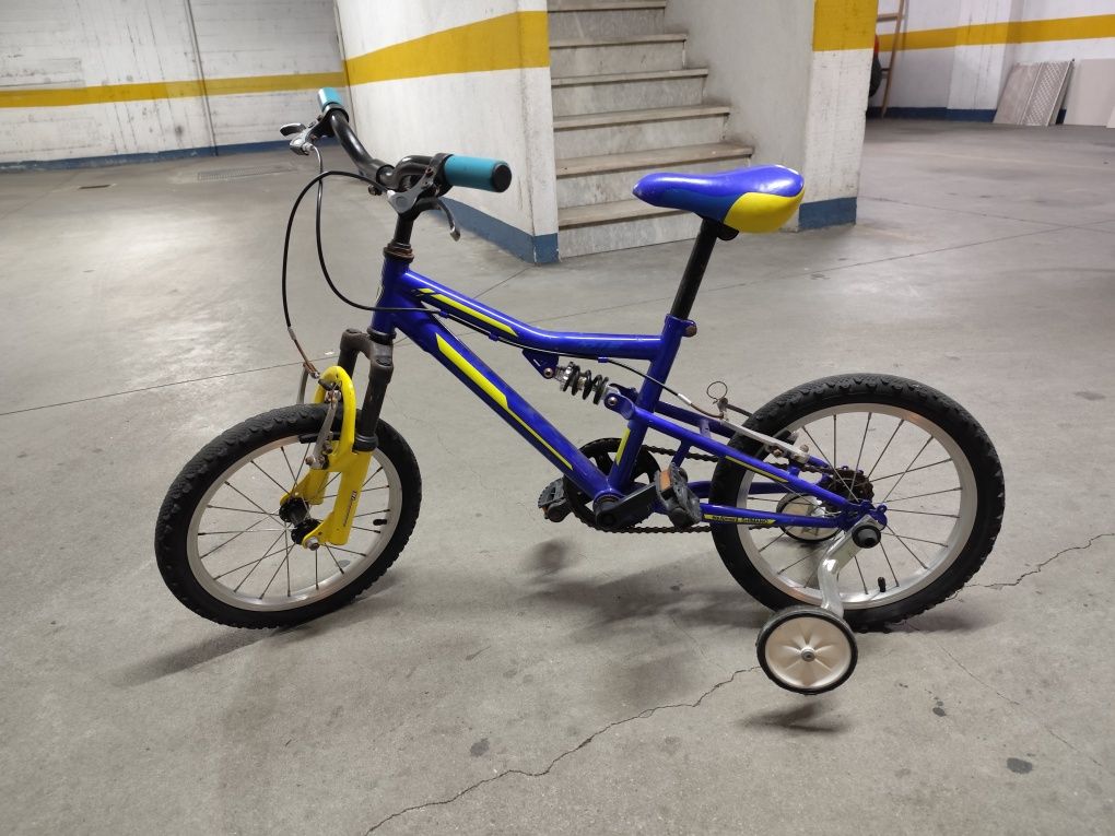 Bicicleta criança Roda 16