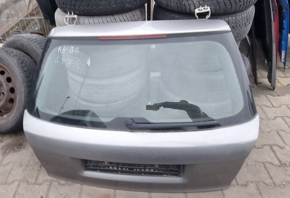 Klapa Audi A4 B6 LY7Q malyszowka zderzak lampa maska drzwi