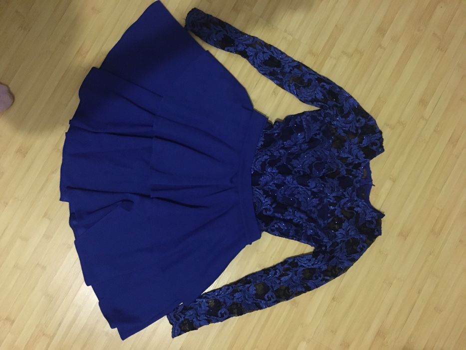 Платье нарядное