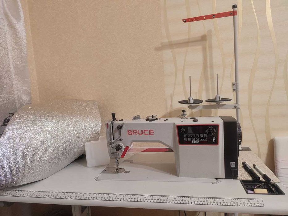 BRUCE R4200-DHQ-M Промышленная компьютеризированная швейная машина