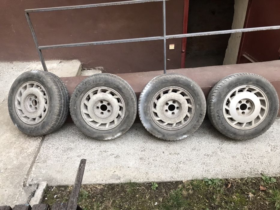 Оригінальні диски R 15 Nisan maxima j30 barum Polaris зимові шини