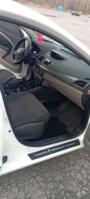 Рено Меган 3 в чудовому стані)
