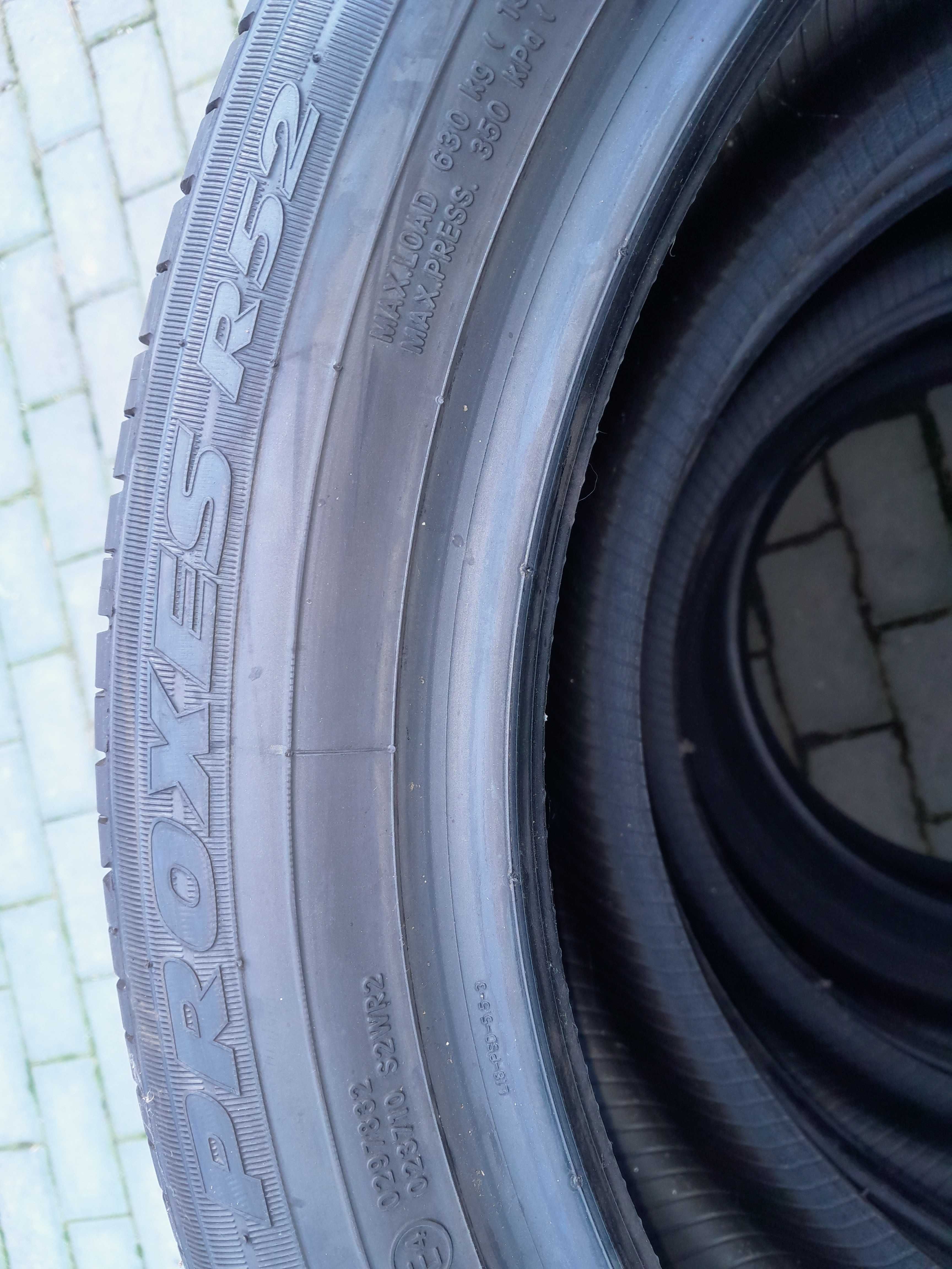 Sprzedam opony letnie Toyo 215/50R18