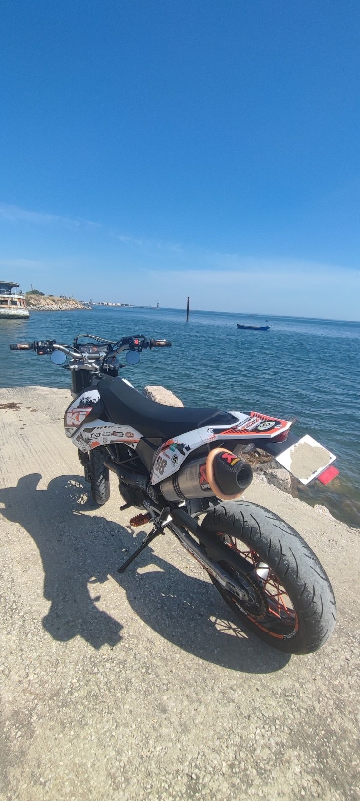 KTM 690 SMC 2010