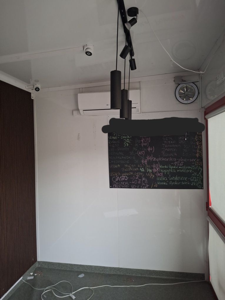 Przyczepka gastronomiczna sklep bar