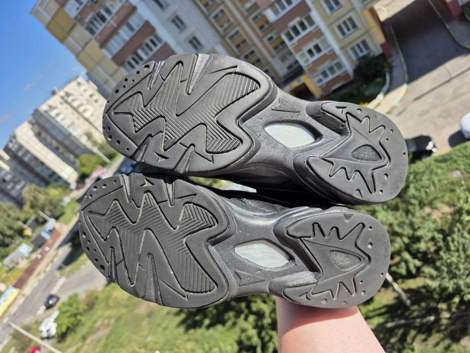 Жіночі шкіряні кросівки Restime р. 38 устілка 25 см осінь кроссовки