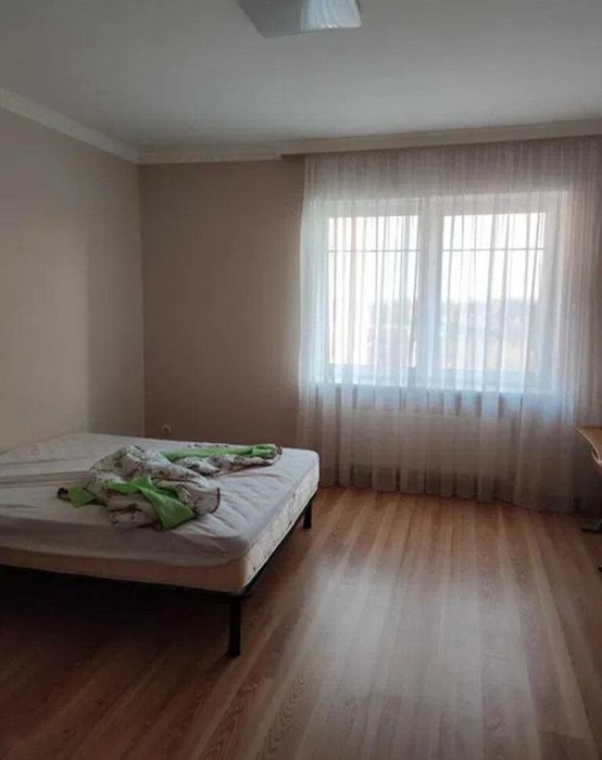 Простора 2-кімнатна квартира з ГАЗОВИМ ОПАЛЕННЯМ !!!