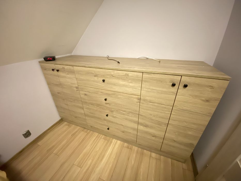 Komoda Bardzo Solidna Sprzedam