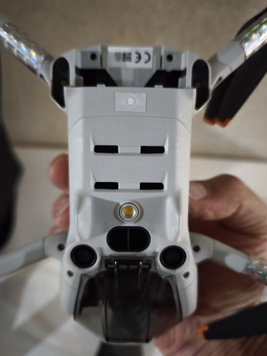 Drone Dji Mini 4 pro fly more combo + extras