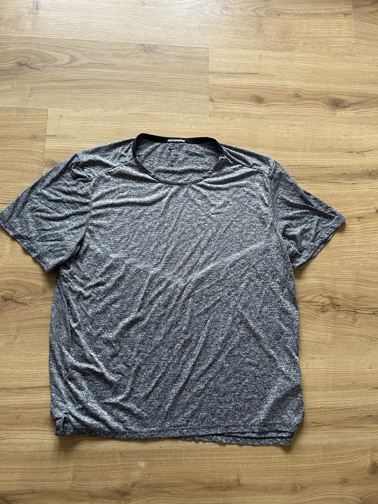 Чоловіча футболка Nike pro