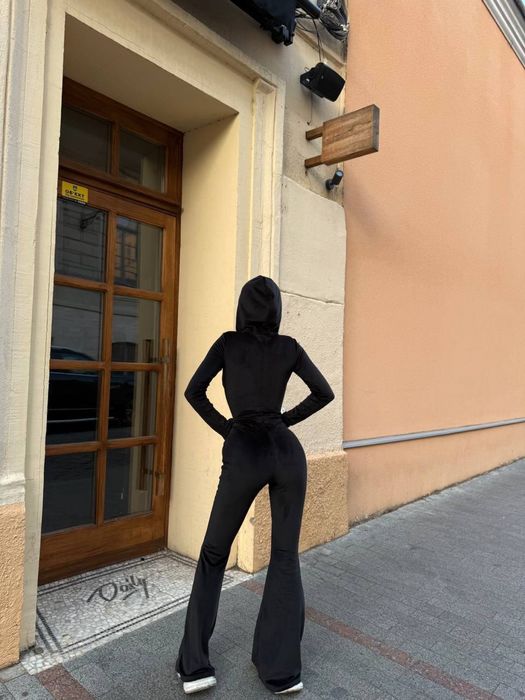 комбінезон жіночий велюр