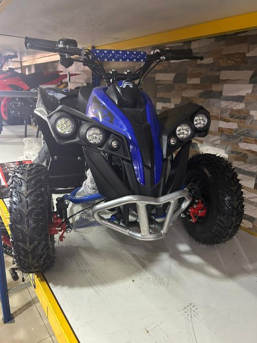 Moto4 elétrica para crianças