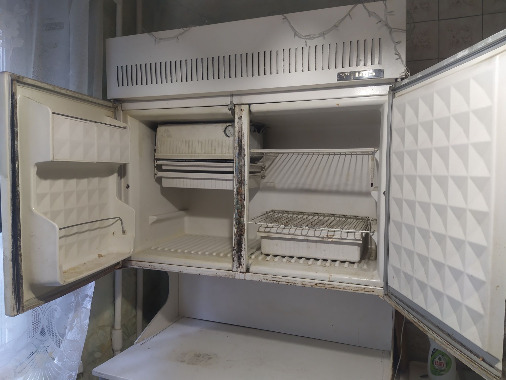 Холодильник Лига бу