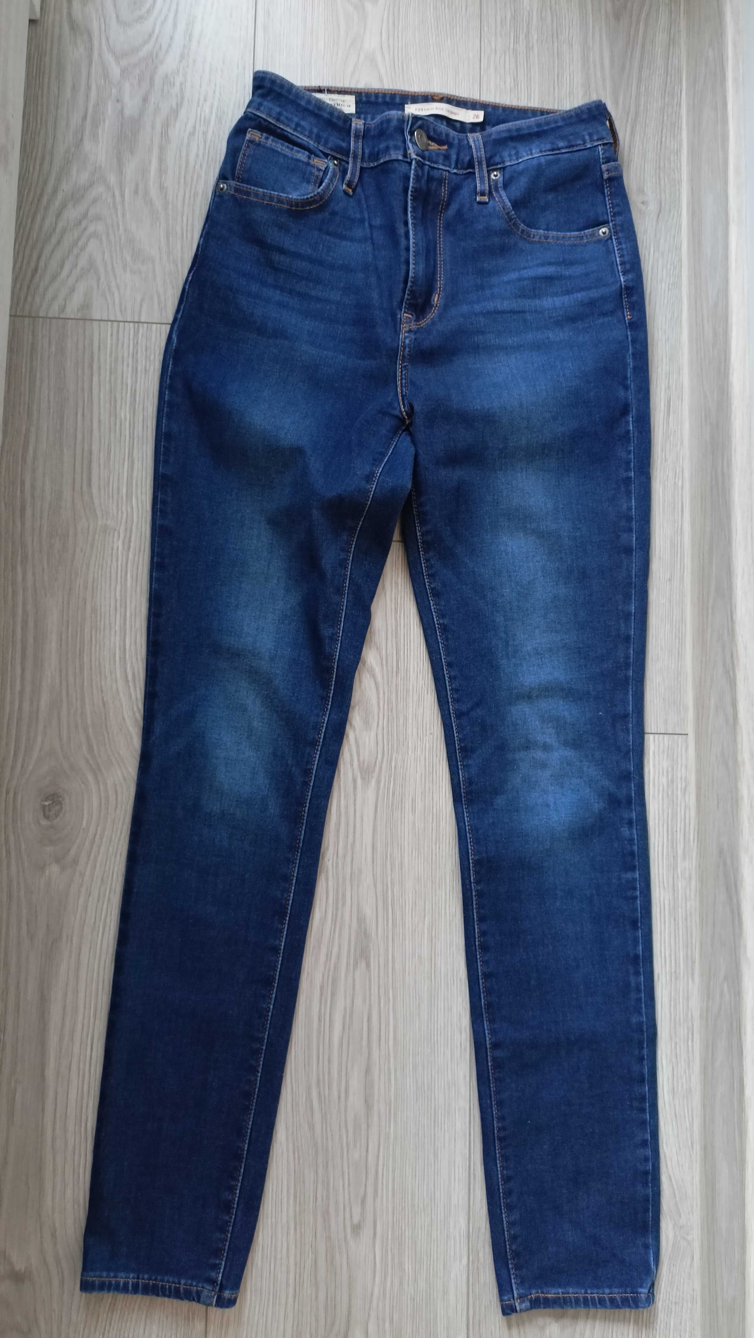 Levi`s spodnie jeansy rurki rozmiar 26/28 stretch