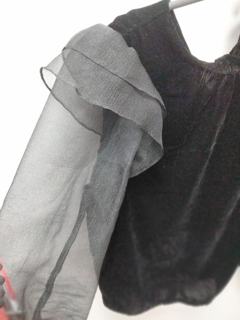 Блуза жіноча велюрова із об'ємними рукавами