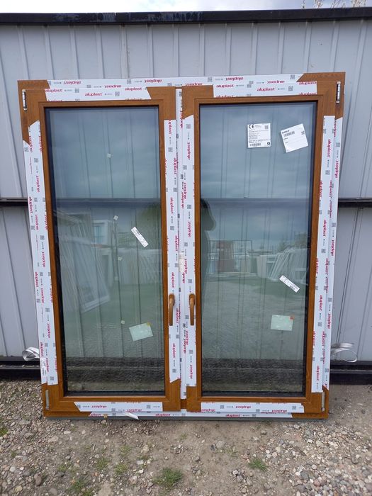 Nowe okno złoty dąb dwuskrzydłowe 144x164 pcv energooszczędne DOWÓZ CA