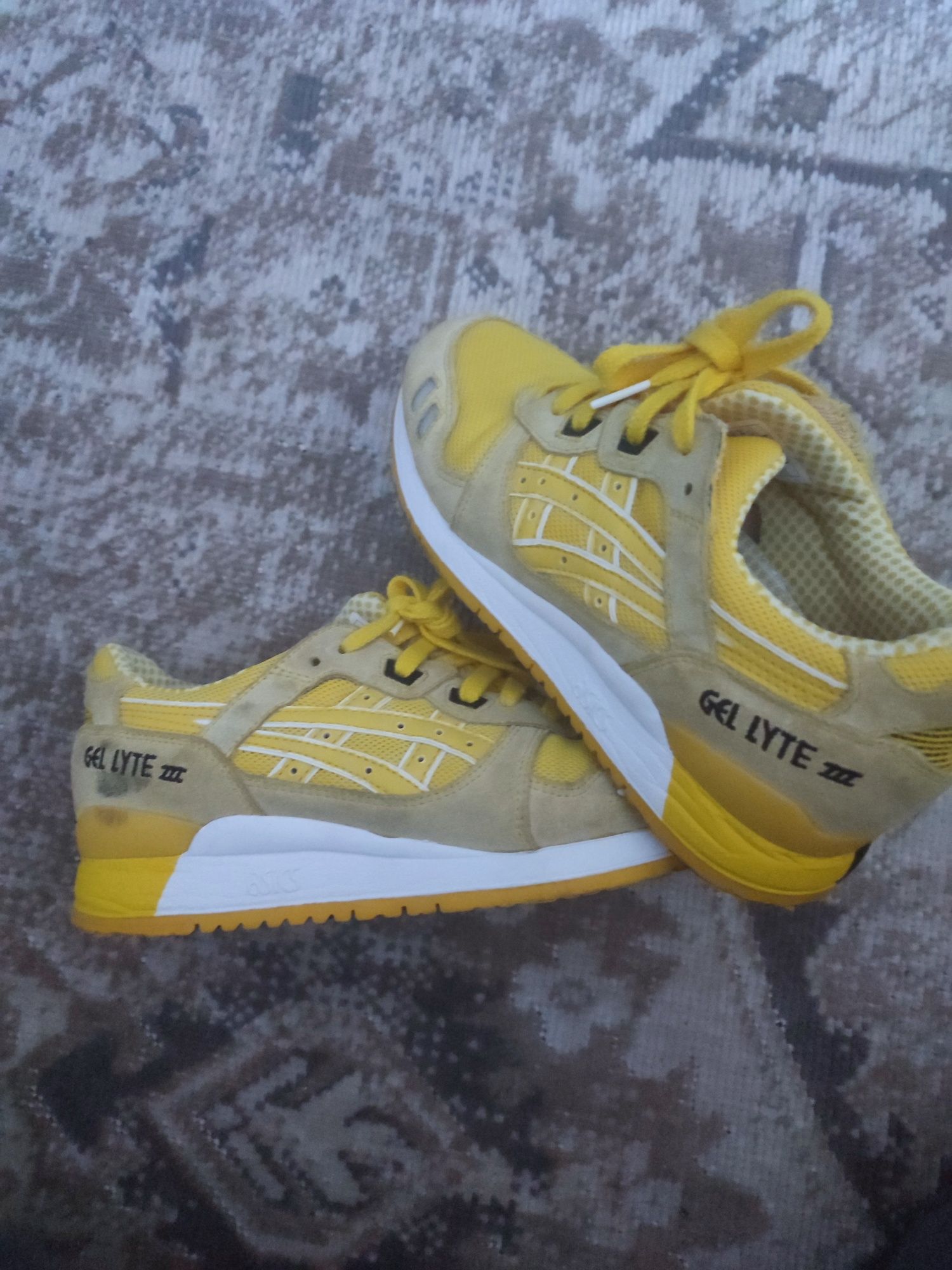 Ténis Asics Gel Lyte n. 38