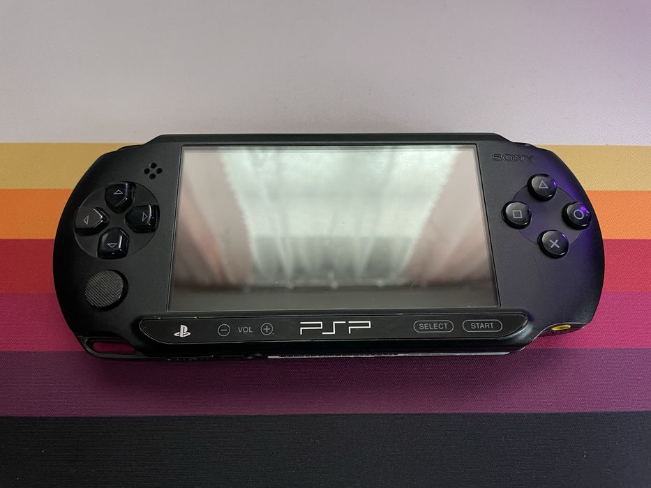 PSP E1000 Street в ідеальному стані