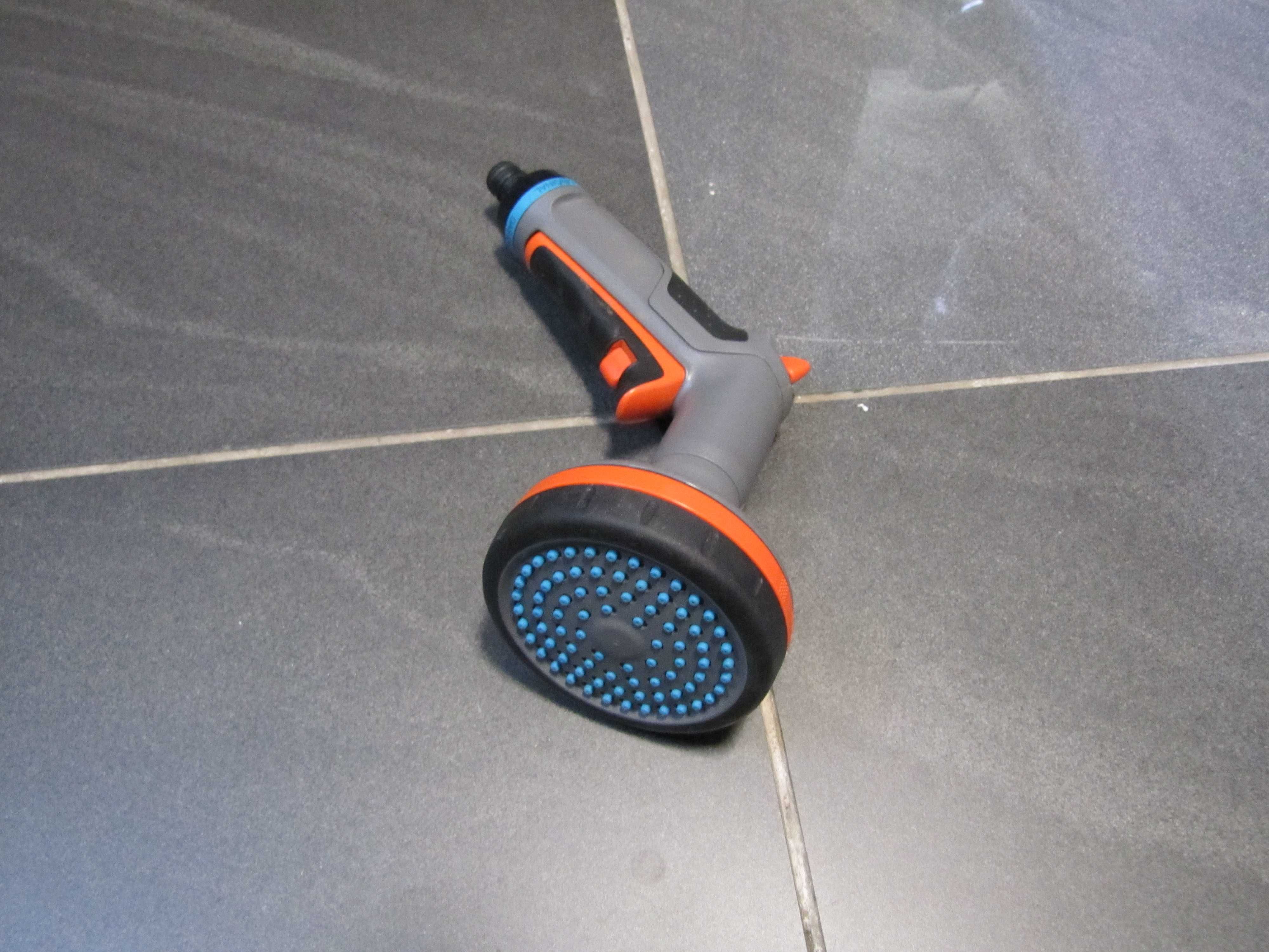 Pistolet natryskowy Spryskiwacz ogrodowy GARDENA Comfort