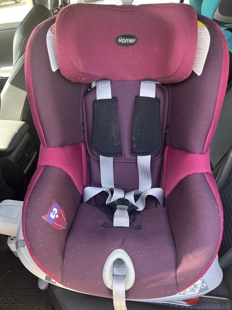 Cadeirinha auto rotativa Britax Romer Dualfix como nova