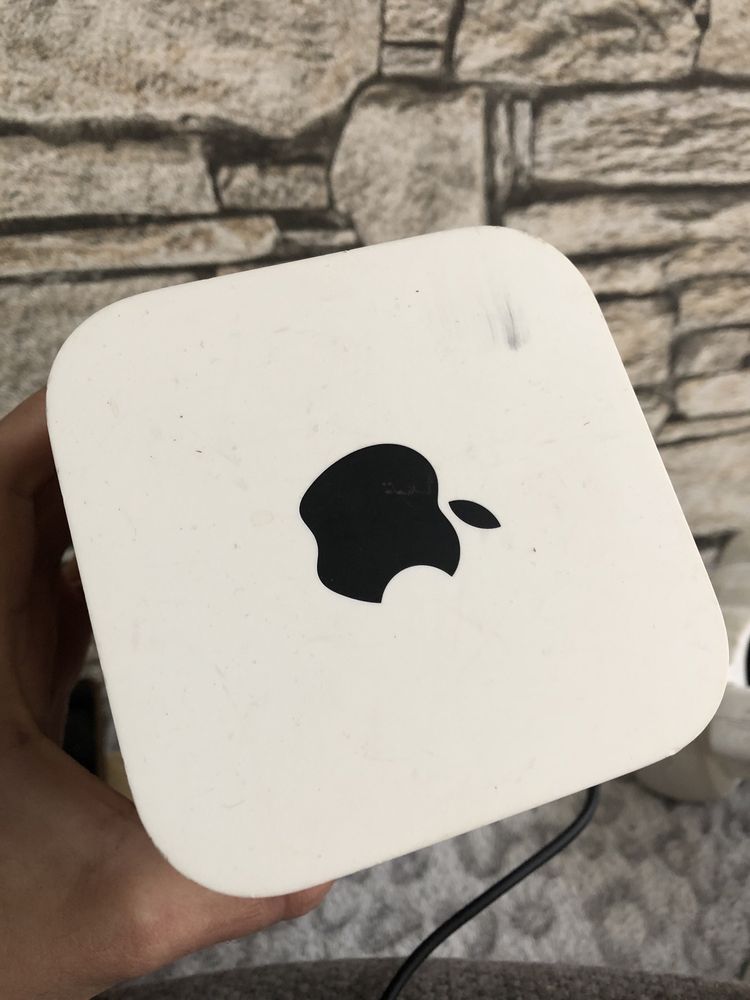 Router Apple A1521