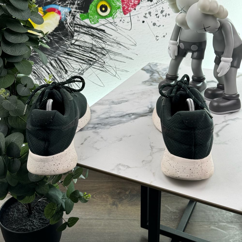 Кросівки Nike Tanjun 43 розмір 809