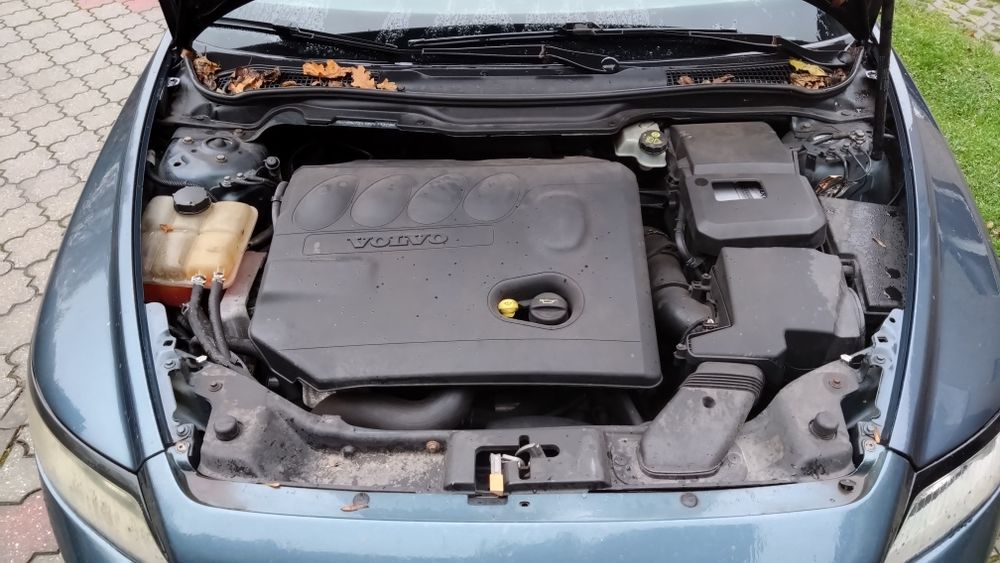 Volvo V50 1.9 diesel kombi 2008 rok