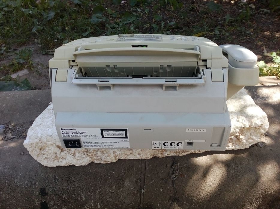 Факс Panasonic KX-FL523RU