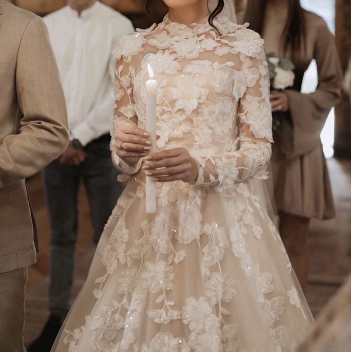 Весільна сукня жіноча