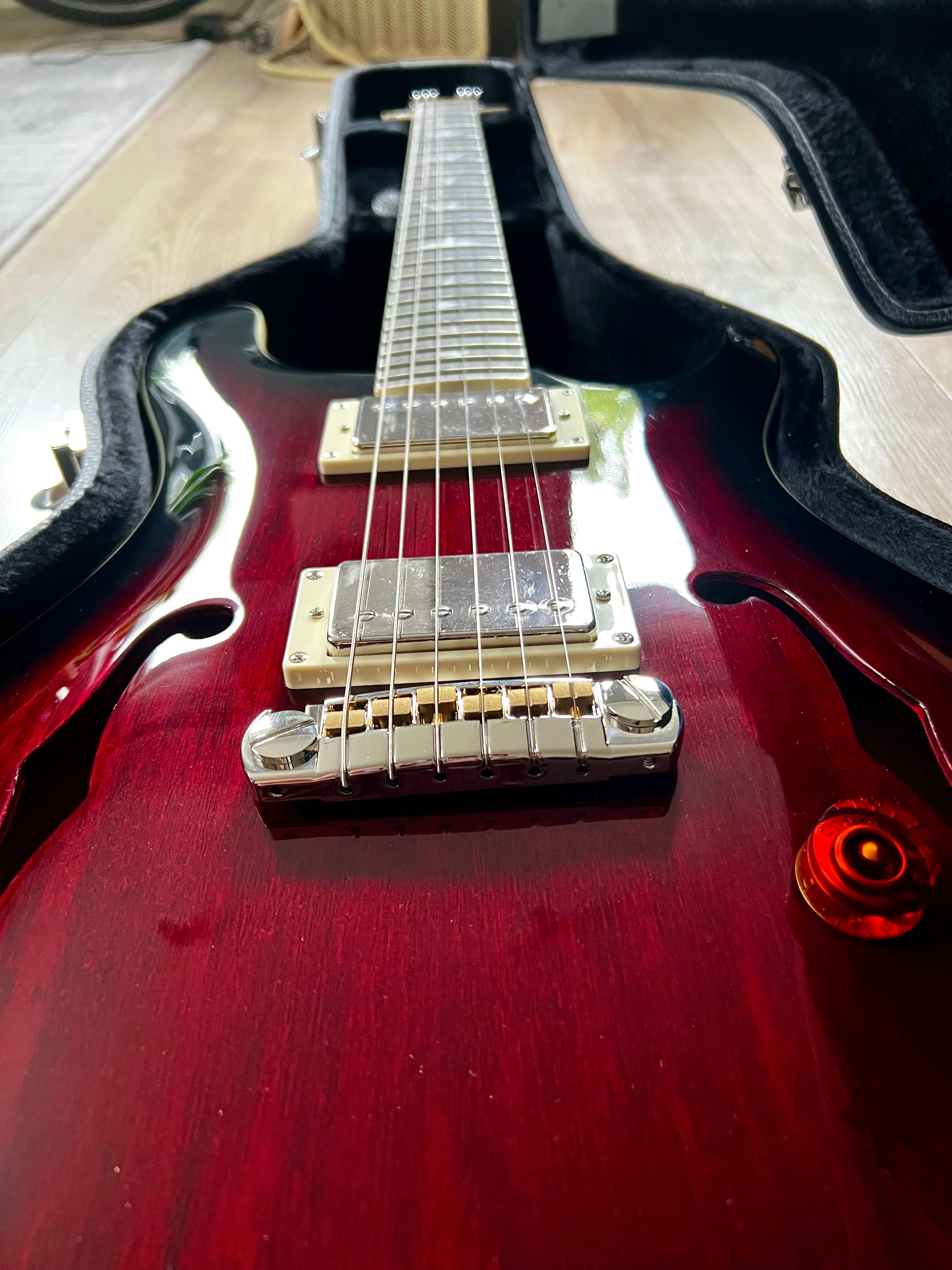 Sprzedam PRS Hollowbody II SE Fire Red Burst na gwarancji + po lutniku
