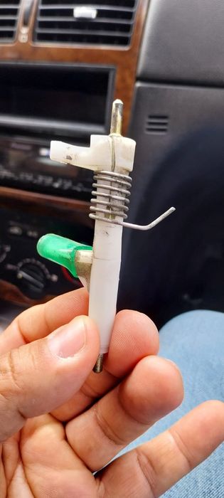 Peça para puchador das portasl do peugeot 307