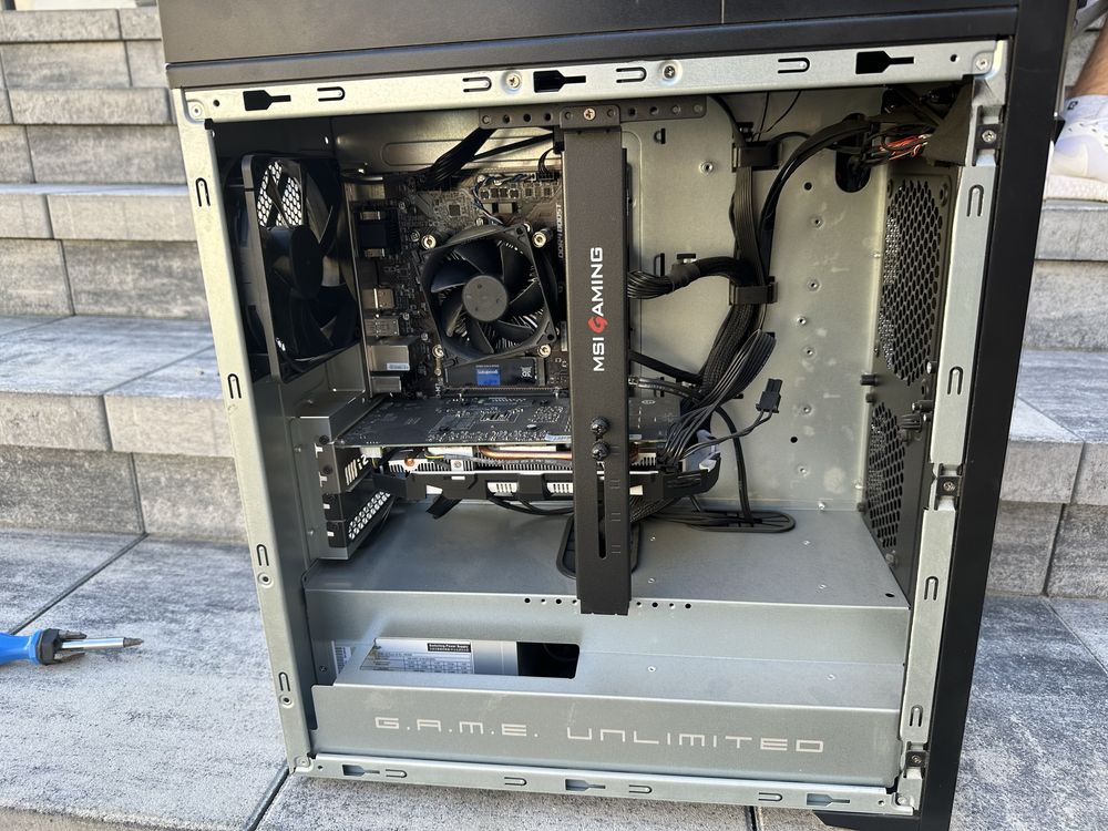 Komputer do gier MSI infinite i5 8gen. Gtx1060 3gb, ram 16gb