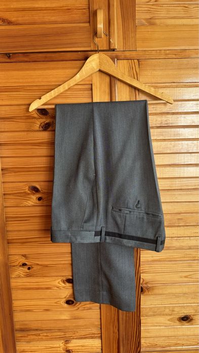 Мужские брюки RESERVED, 54 размер (украинский)