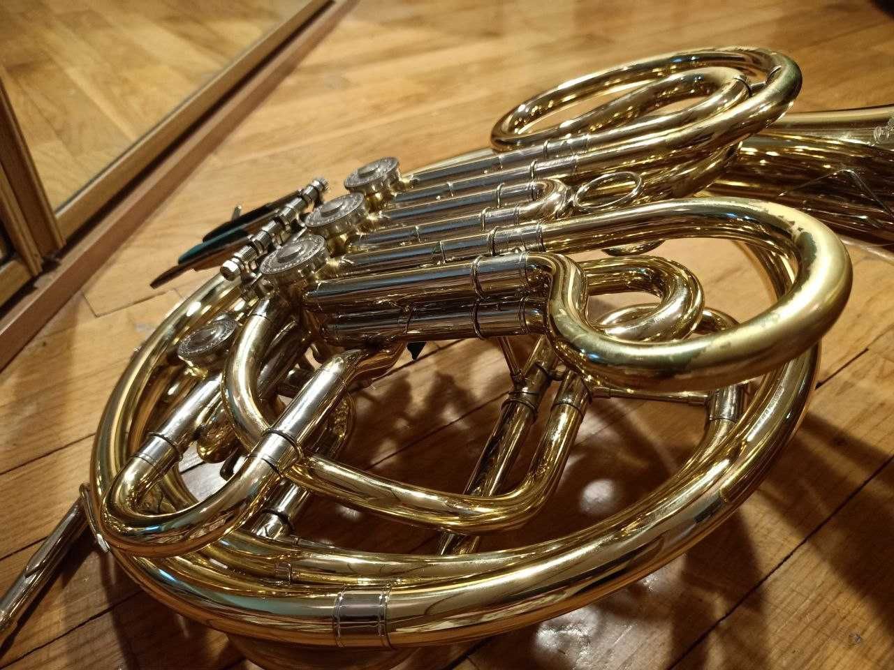 валторна Conn-Selmer подвійна