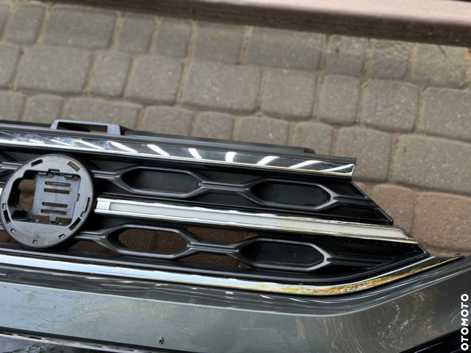 VW T-ROC R-LINE LIFT RLINE 21-24 Zderzak Gril Atrapa Przód Przedni