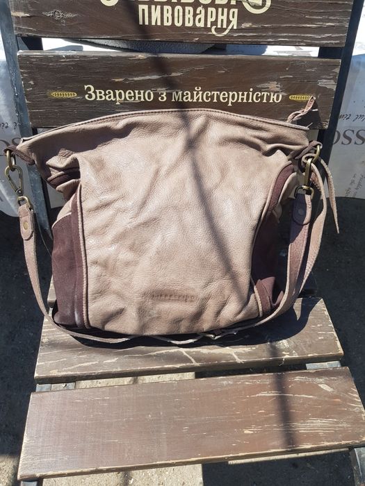 Сумка кожаная оригинал от liebeskind Berlin.