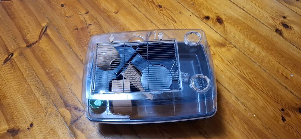 Sprzedam klatkę dla chomika