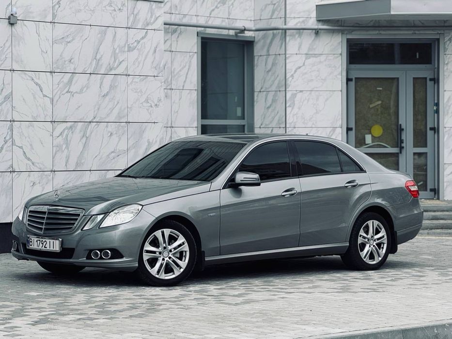 Продам Мерседес Е 220 CDI, автомат