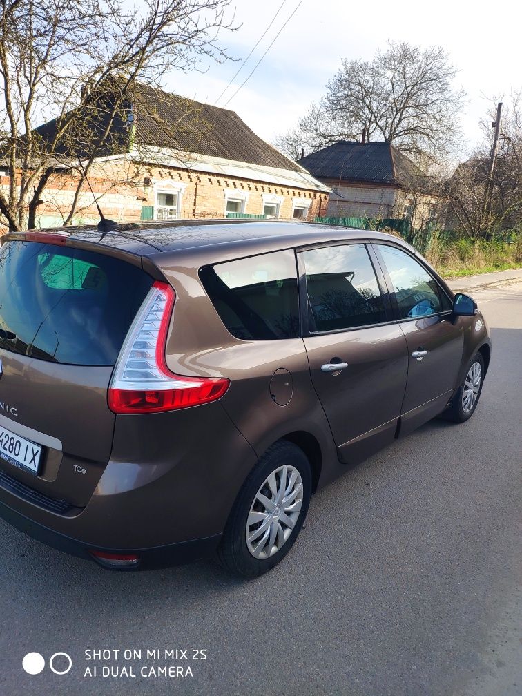 Renault Grand Scenic